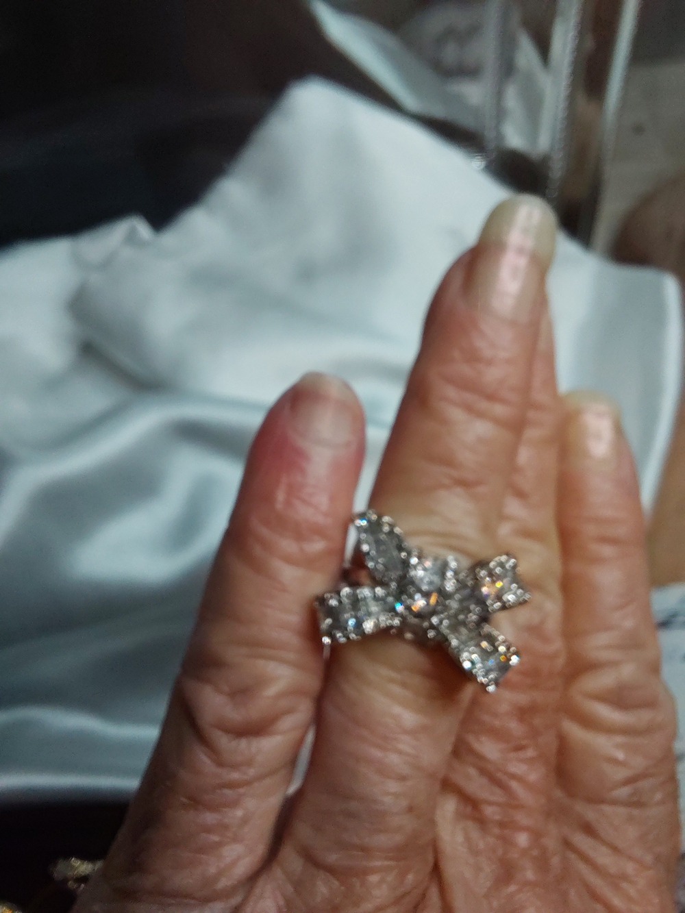 Silver Bow Rinestone Statement Ring - Picture 6 of 6